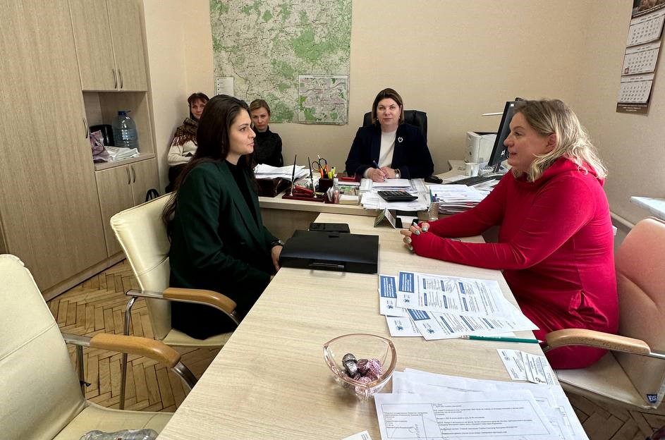 Сотрудники фонда «Живи сейчас» встретились с представителями системы здравоохранения Смоленской области 